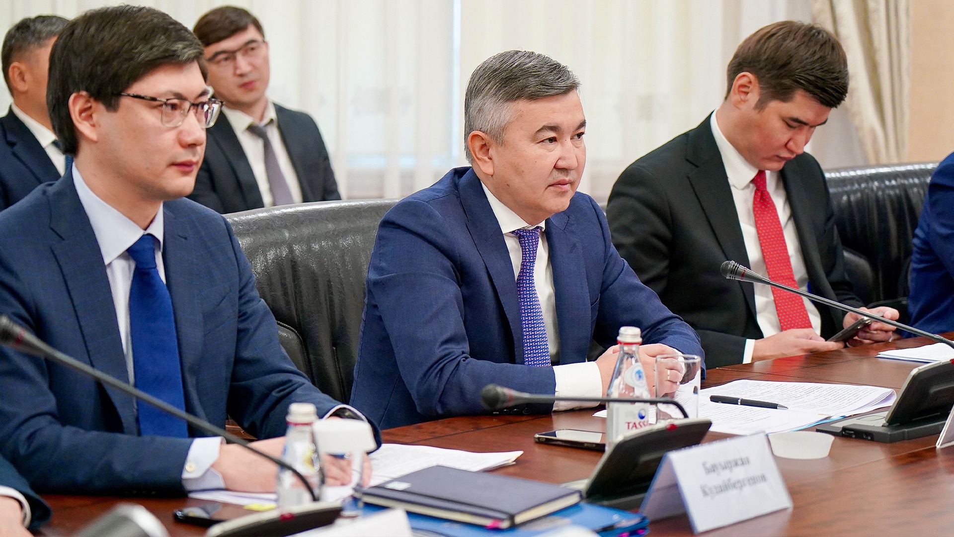 Совместные проекты: Казахстан готов расширять взаимодействие с АБР