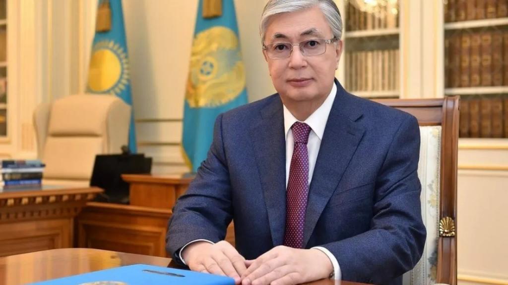 Токаев поздравил казахстанцев с Международным днем защиты детей