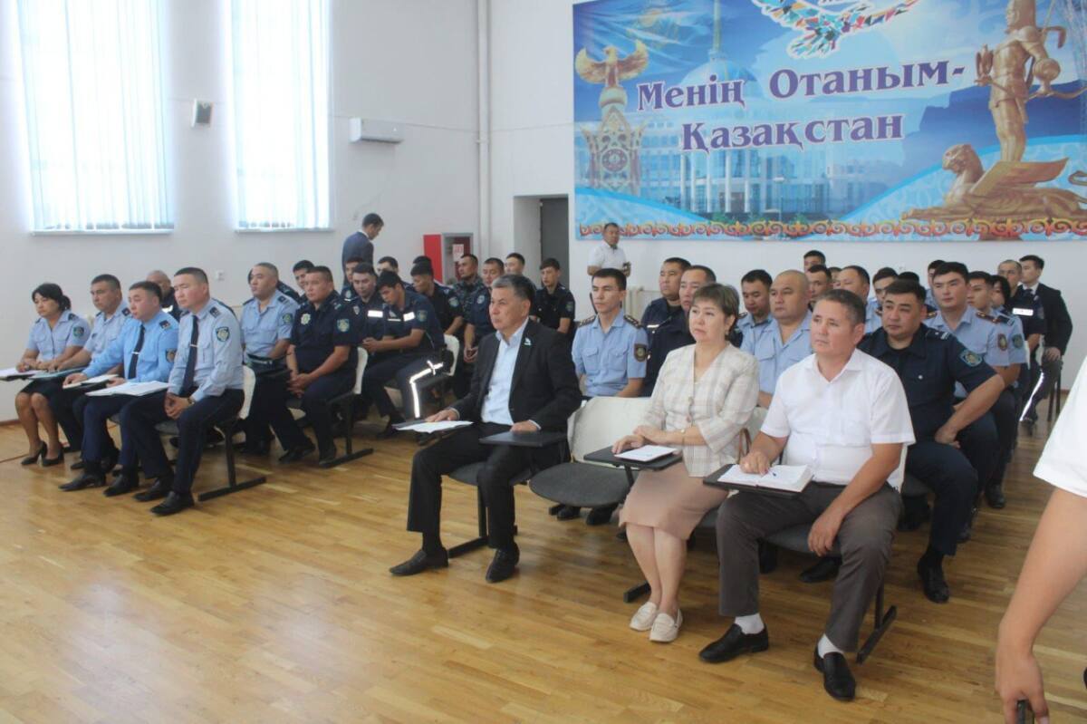 Вопросы укрепления общественного порядка обсудили депутаты и полицейские Кызылординской области