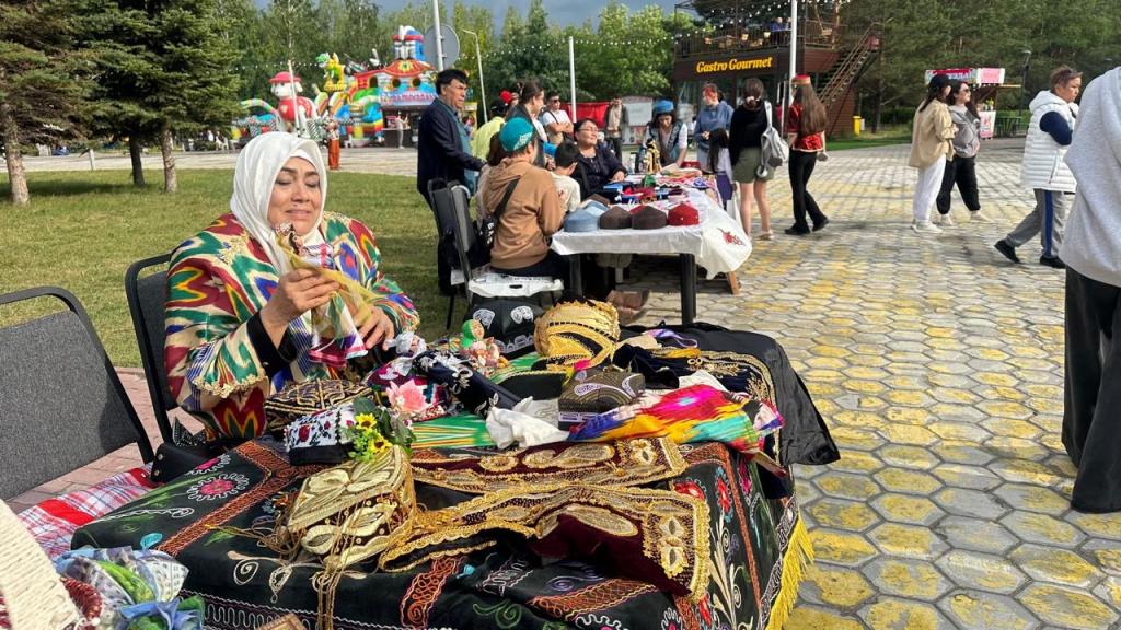 «Астана многоликая»: в честь Дня столицы прошел фестиваль песни и танца