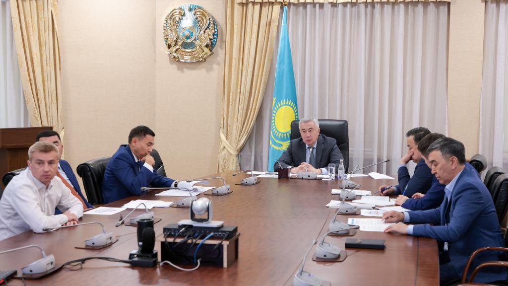 Правительство укрепляет подготовку к приему урожая и расширяет экспортные возможности