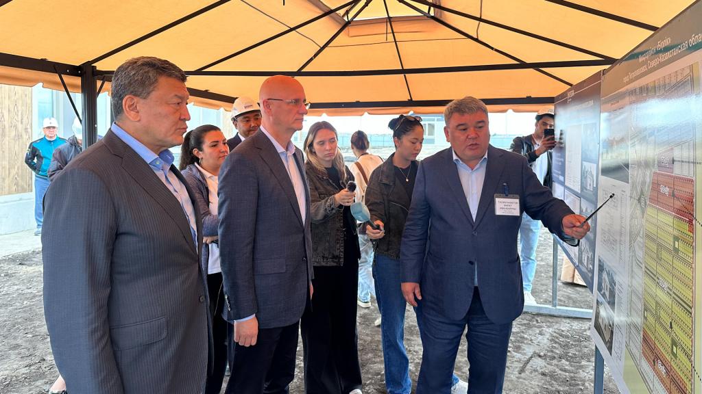 Роман Скляр проверил работы по подготовке к отопительному периоду в СКО