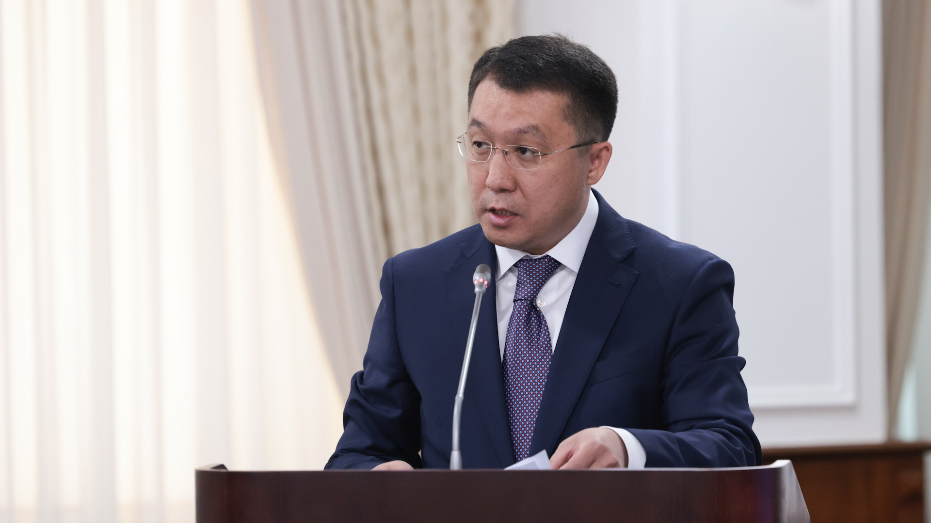 М. Карабаев: В Казахстане пересмотрены требования к строительству дорог