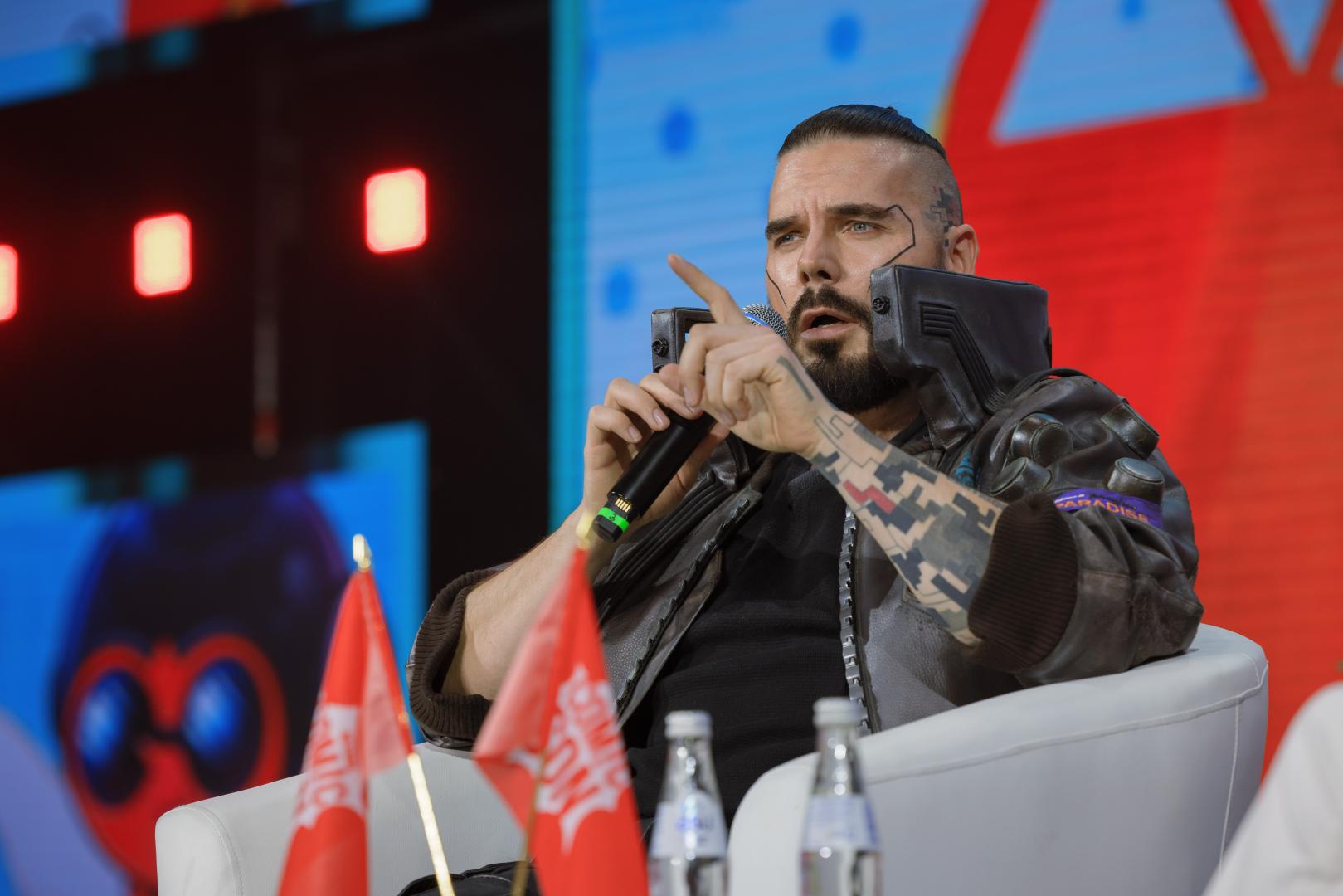 Антон Лапенко и Maul провели встречи с фанатами на Comic Con Astana