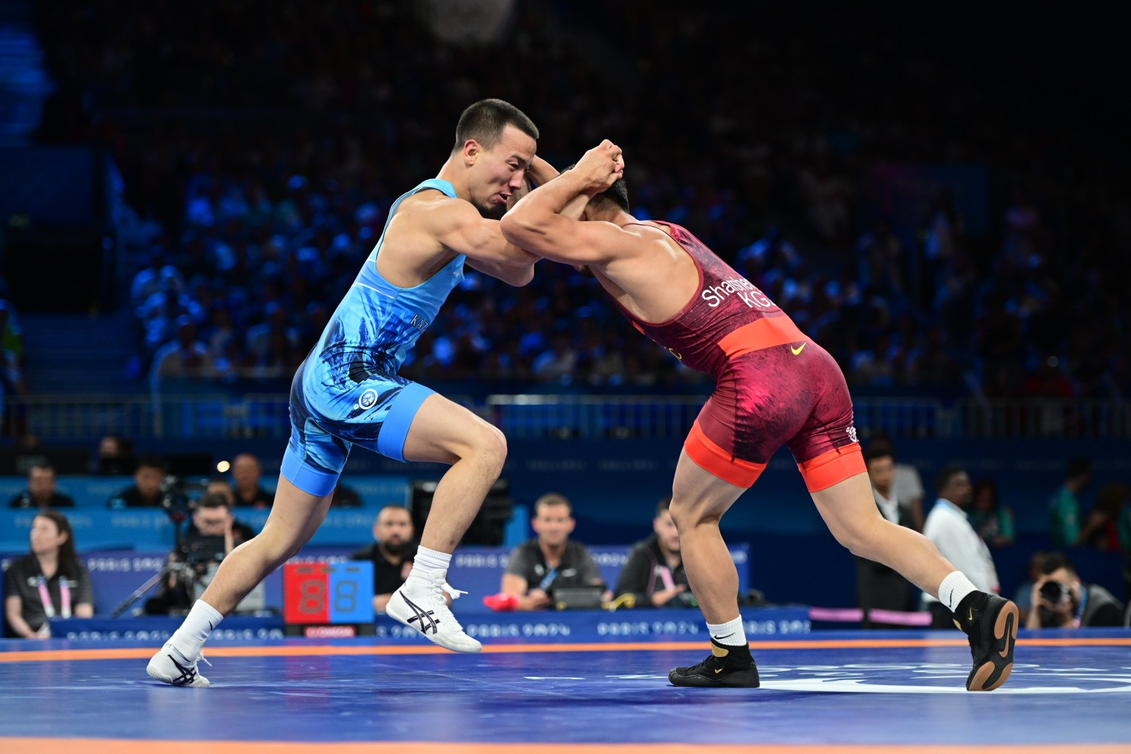 Жесткая схватка против двукратного чемпиона мира: Итоги выступления казахстанских спортсменов в десятый день Олимпиады