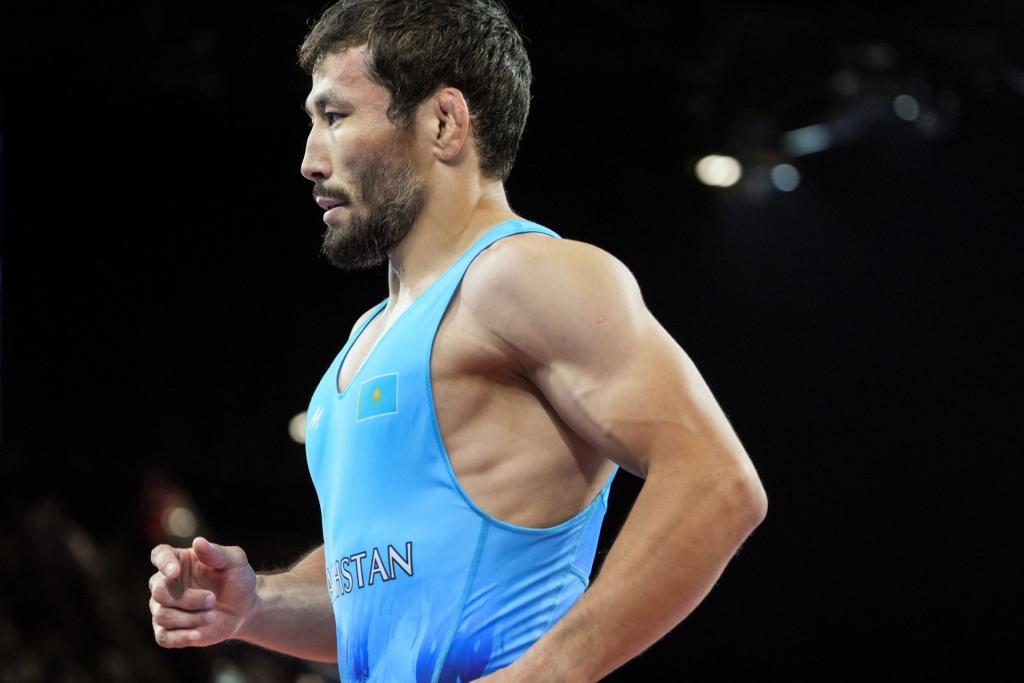 Греко-римская борьба: Демеу Жадраев выиграл у двукратного чемпиона мира в 1/4 финала Олимпийских игр
