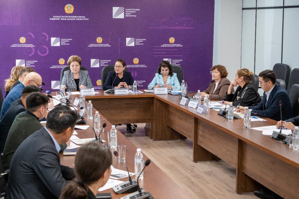 Роль НПО в реализации Послания Президента народу Казахстана обсудили эксперты