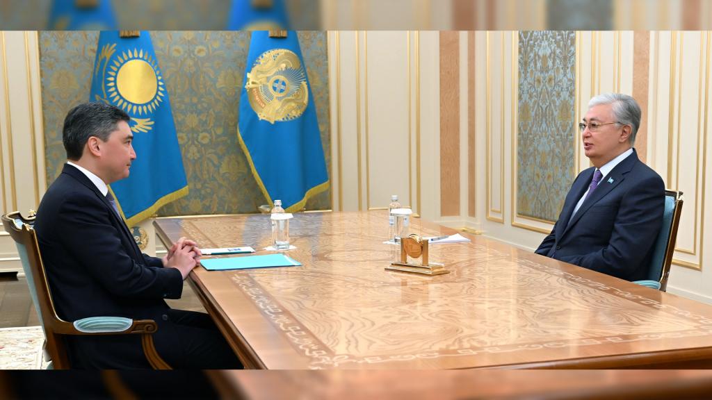 Президент принял Премьер-Министра Олжаса Бектенова