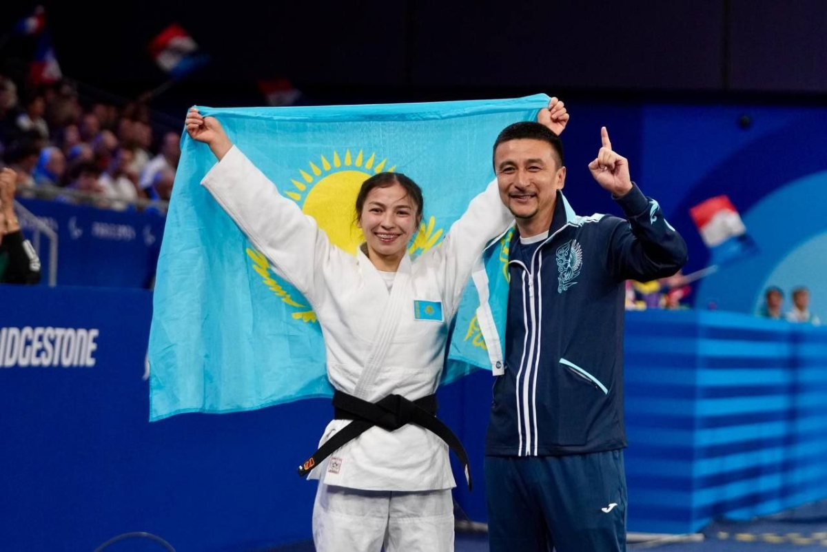 Акмарал Науатбек — Чемпионка Паралимпийских игр в Париже