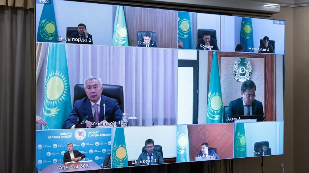 В регионах уже убрано 75% зерновых