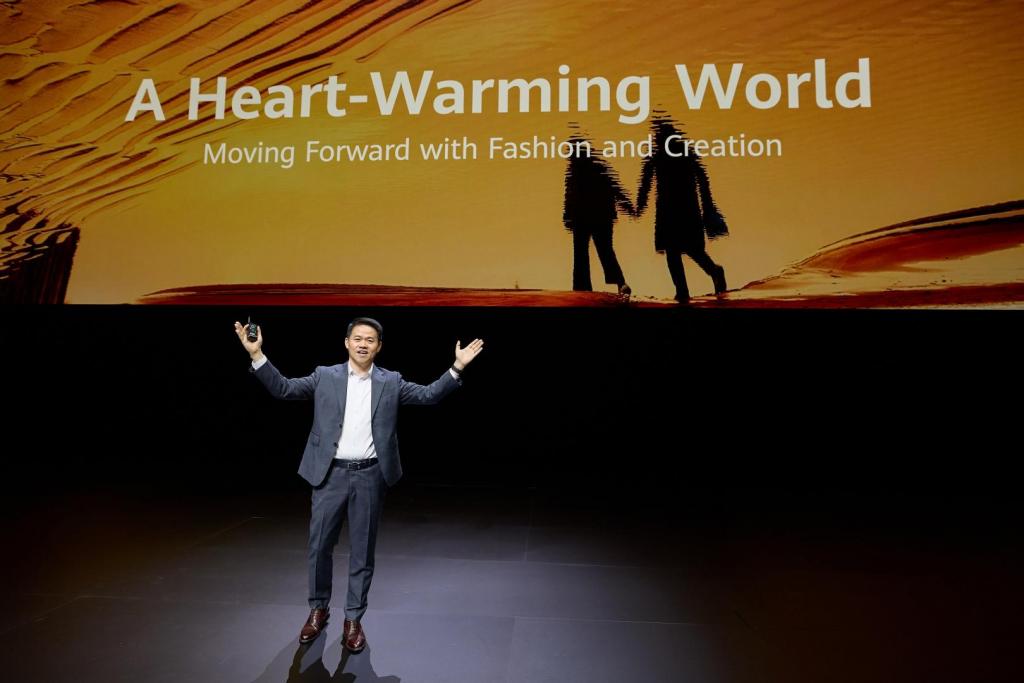 HUAWEI Открывает Новые Горизонты с Запуском Инновационных Продуктов: Носимые Устройства и Планшеты Для Современной Жизни