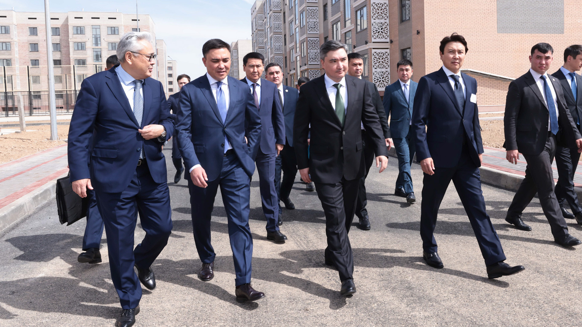 Олжас Бектенов ознакомился с развитием Шымкента и мерами по реализации Послания Президента