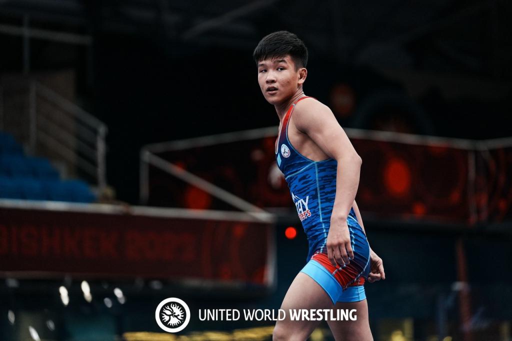 Вольник Алан Оралбек вышел в полуфинал молодежного чемпионата мира