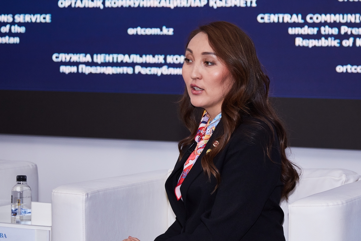 Казахстанская сборная по эстетической групповой гимнастике готовится к Чемпионату мира в Эстонии