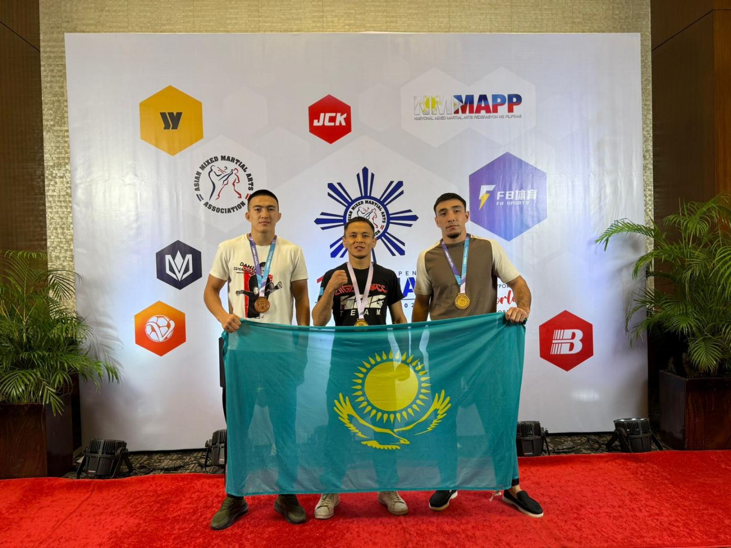 Сотрудники МЧС РК — призеры первого Азиатского турнира «Manila open» по смешанным боевым искусствам