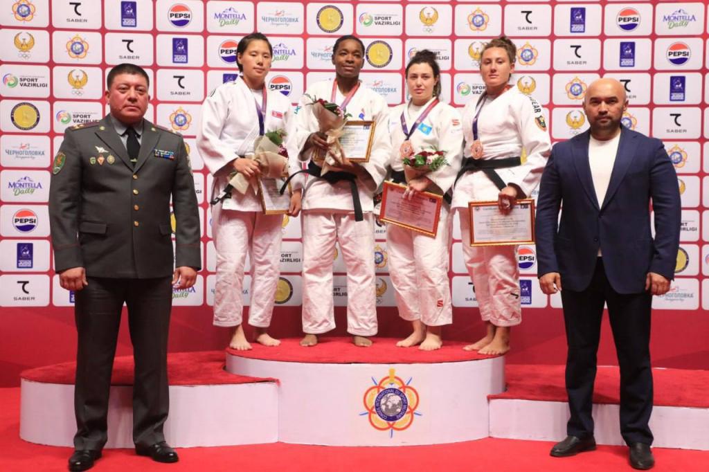 Армейские спортсмены заняли второе общекомандное  место на чемпионате мира по дзюдо среди мужчин