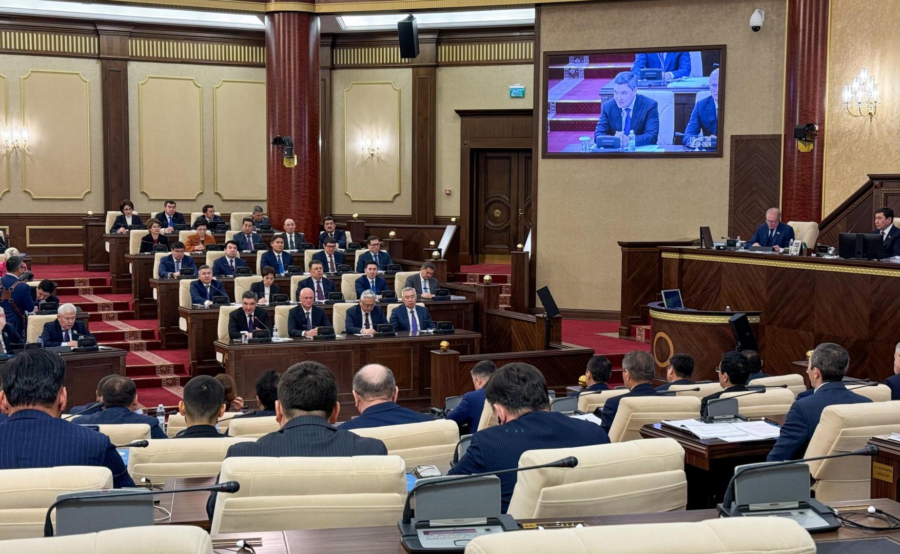 Мажилис одобрил Закон «О республиканском бюджете на 2025-2027 годы»