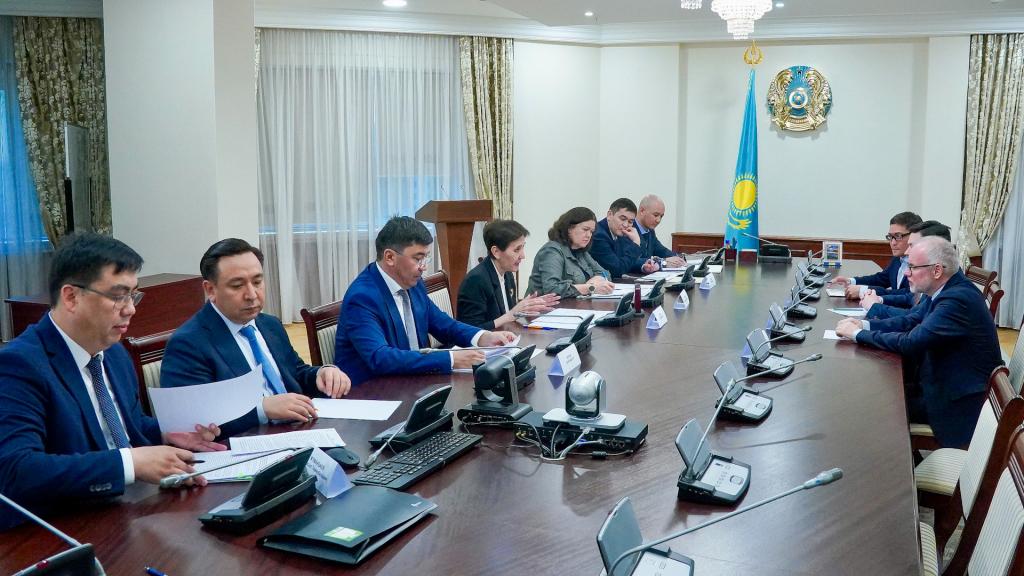 Сотрудничество в вопросах внедрения международных образовательных стандартов обсудила Тамара Дуйсенова  с региональным директором компании Pearson