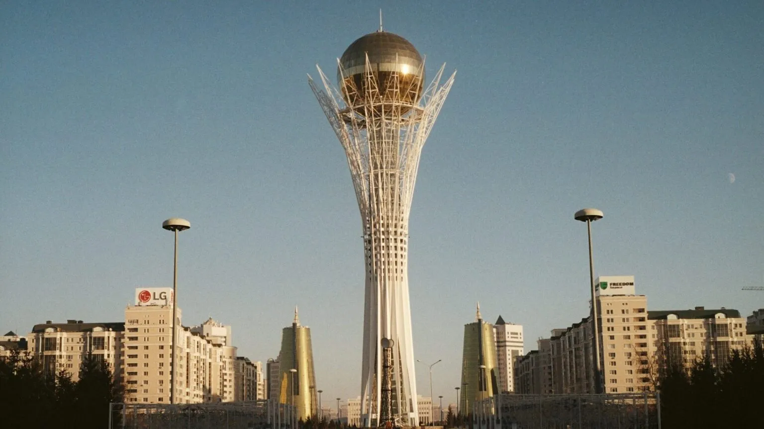 Как Астана превращается в город-сад