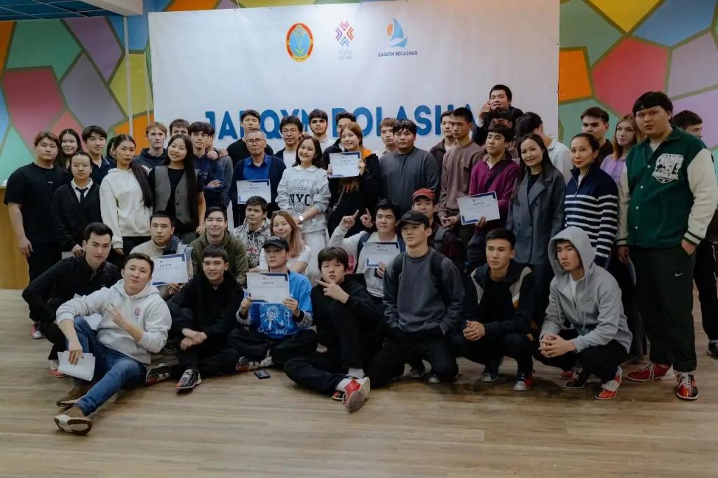 Jarqyn bolashaq: как в Астане помогают молодежи избежать лудомании и мошенничества