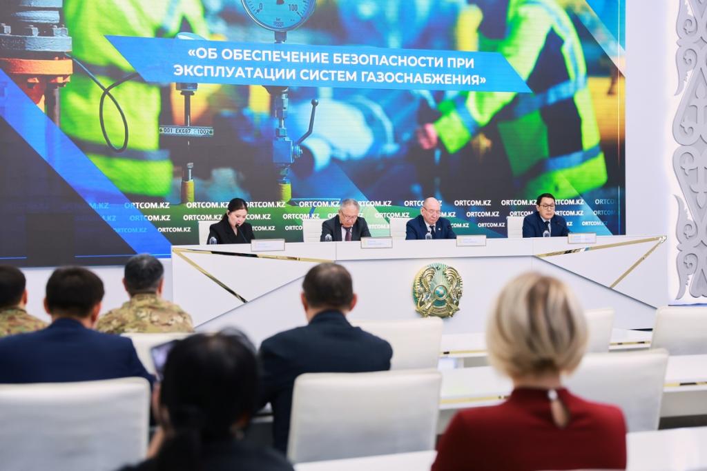 Безопасность систем газоснабжения: в отопительный период 70% происшествий связаны с газовыми баллонами, 25% — отравления угарным газом