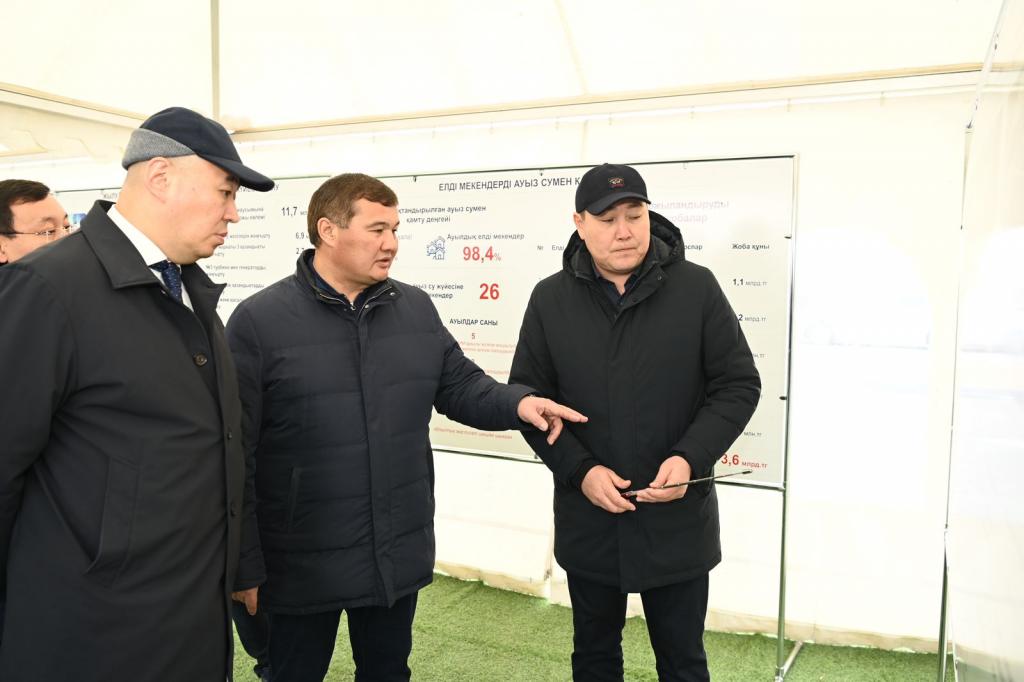 Канат Шарлапаев посетил промышленные предприятия и стройплощадки Кызылординской области