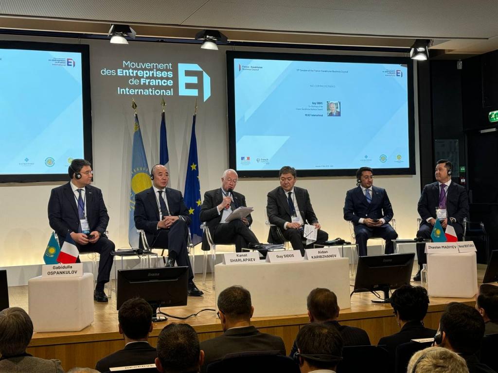 Школа «Tomorrow school» будет обучать навыкам ИИ  в Казахстане и Центральной Азии
