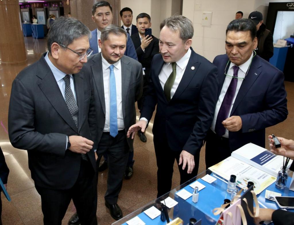 90-летие Satbayev University: в Алматы проходит форум, посвященный вызовам четвертой промышленной революции