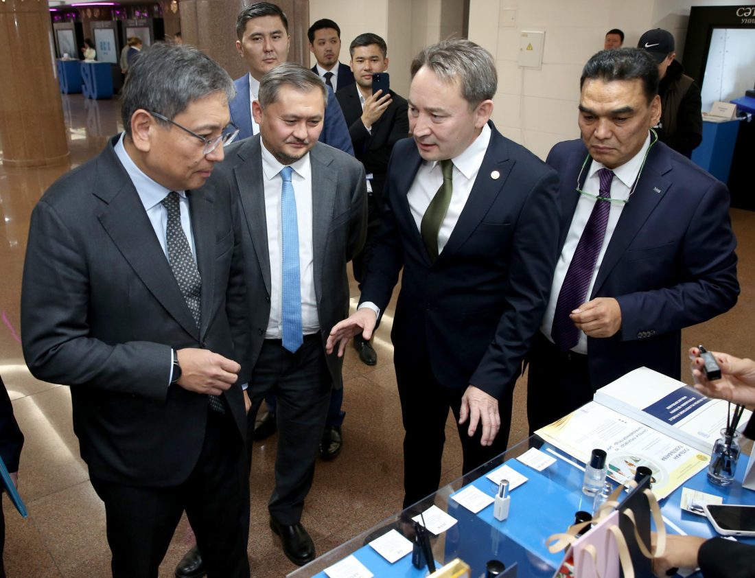 90-летие Satbayev University: в Алматы проходит форум, посвященный вызовам четвертой промышленной революции