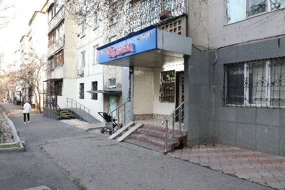 Алматинец Юсуф Гусейнов показывает пример бережного отношения к окружающей среде