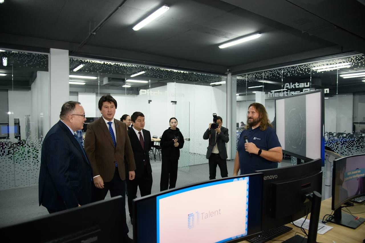В технопарке Yessenov будет проходить обучение по методике Николя Садирак 01 Edu при поддержке Astana Hub