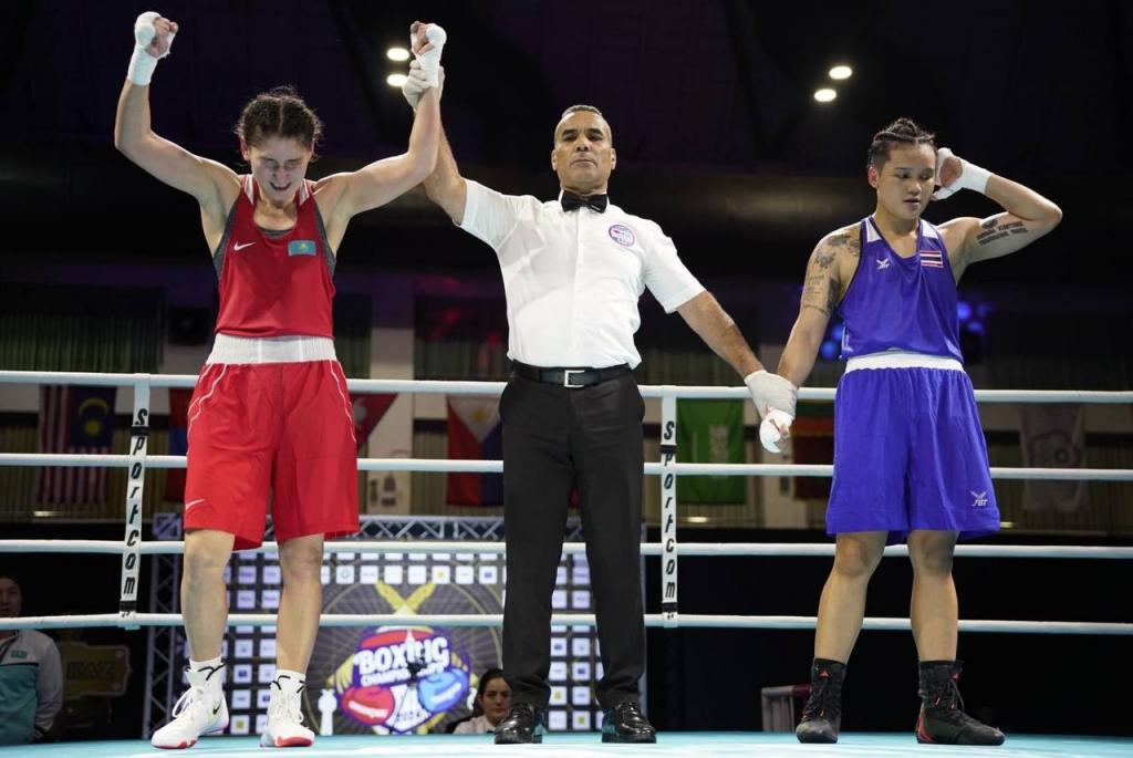 Четыре казахстанки вышли в финал чемпионата Азии по боксу