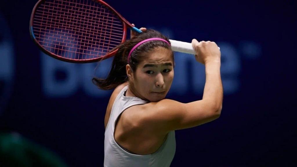 Теннисистка Жибек Куламбаева пробилась в полуфинал турнира в Индии