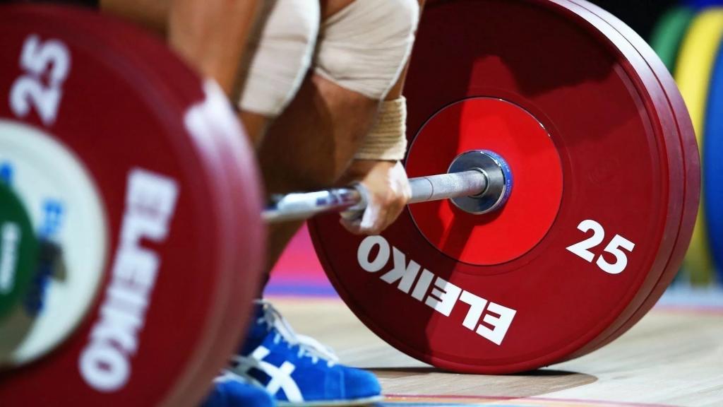 Казахстан примет чемпионат Азии-2025 по тяжелой атлетике среди юниоров
