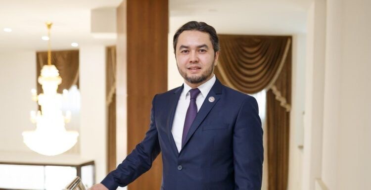 Шерзод Пулатов поздравил казахстанцев с Днем Независимости