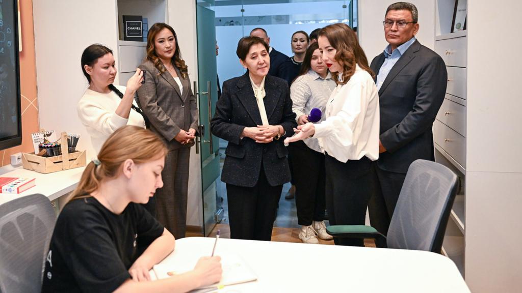 Тамара Дүйсенова посетила Qyzyljar creative center