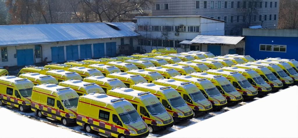 В Алматы автопарк скорой помощи пополнился 48 новыми машинами