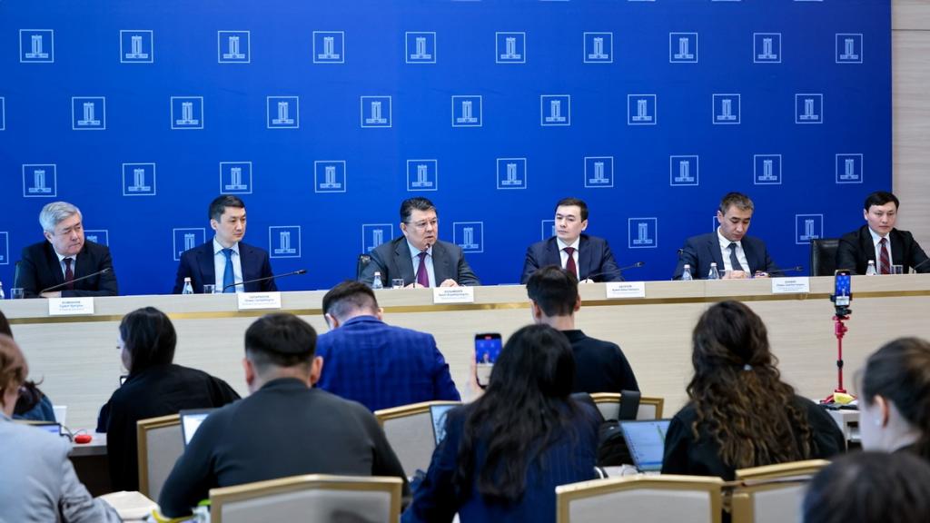 Как планируют модернизировать энергетический и коммунальный секторы, рассказали в Правительстве