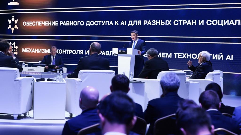 Олжас Бектенов: внедрение цифровых технологий позволит обеспечивать ежегодный рост ВВП на 2-3%