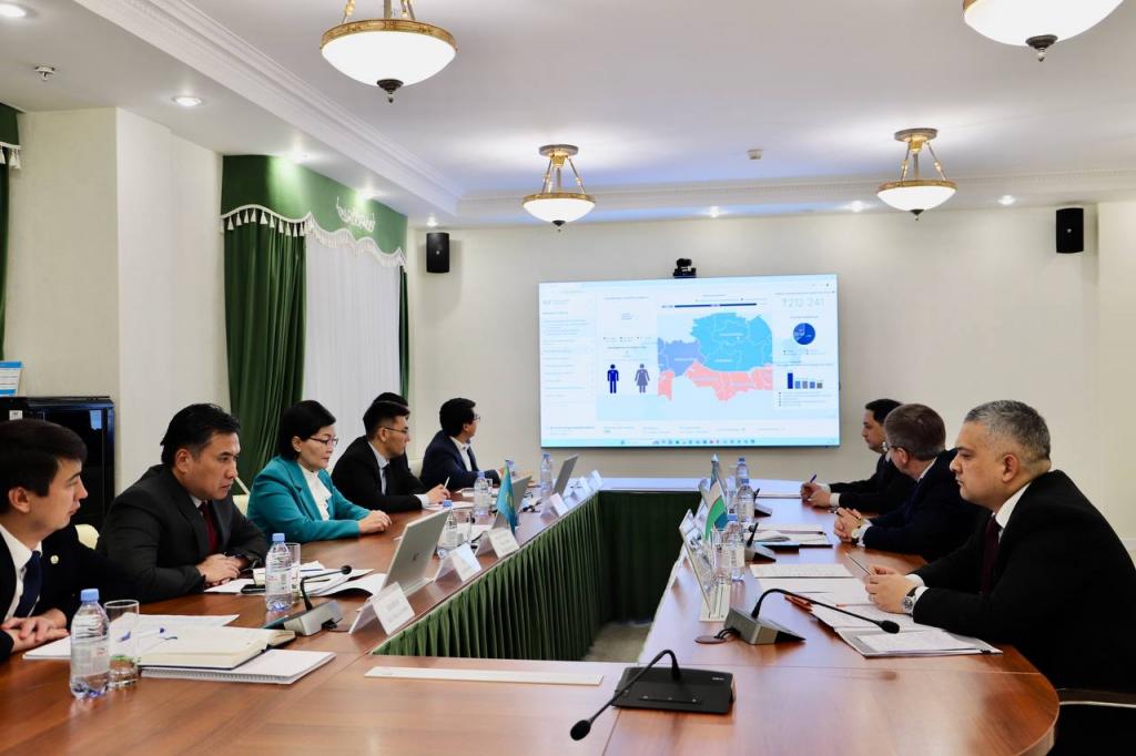 С. Жакупова встретилась с Послом Узбекистана Б. Ибрагимовым