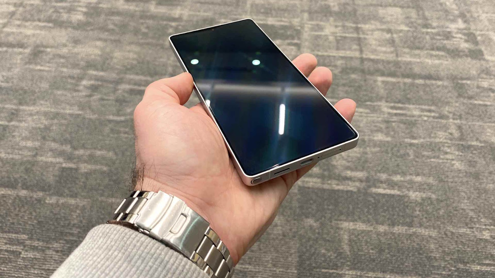 Samsung Galaxy S25 Ultra: первое впечатление от смартфона с умным помощником