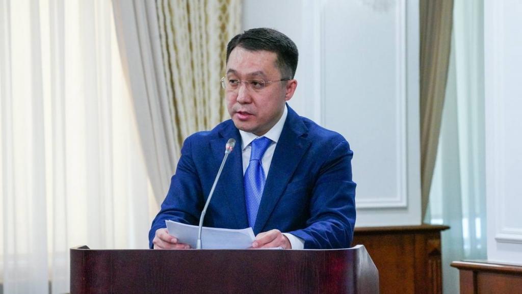 В 2025 году начнется строительство новых магистралей и ремонт 13 тыс. км дорог