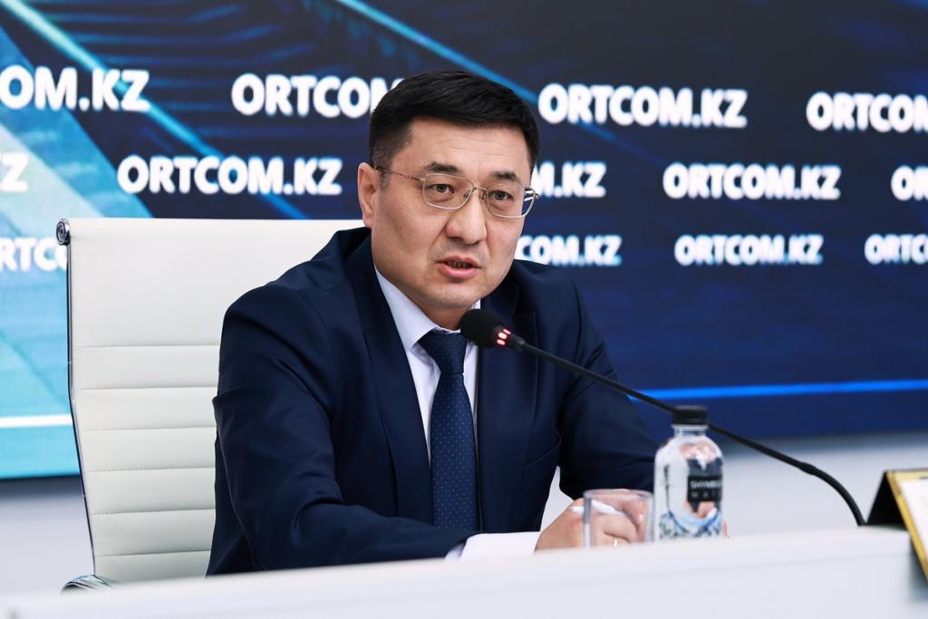 Обновляются вагоны поездов, курсирующих внутри страны и по международным маршрутам