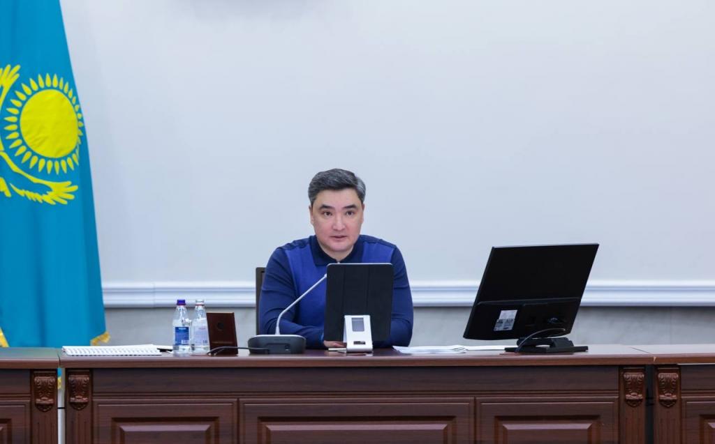 Олжас Бектенов провел республиканское совещание по подготовке к паводковому периоду