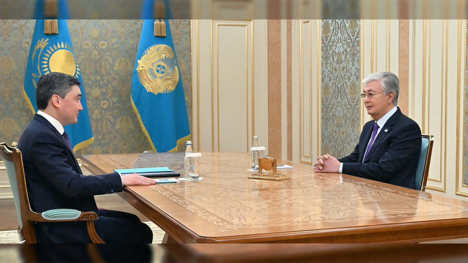 Касым-Жомарт Токаев принял Премьер-министра Олжаса Бектенова