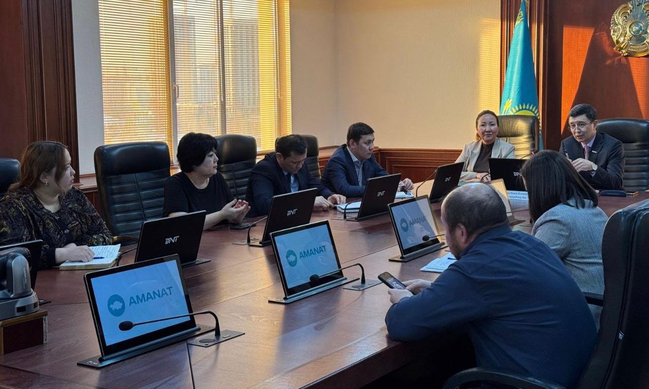 ОБСУЖДЕНЫ ПРИОРИТЕТНЫЕ НАПРАВЛЕНИЯ В ЭНЕРГЕТИЧЕСКОЙ ОТРАСЛИ