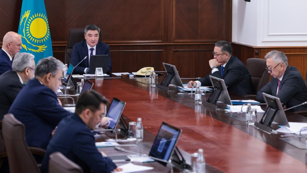 В Правительстве рассмотрены вопросы развития органов юстиции. Премьер-министр поручил сократить избыточные расходы через цифровизацию 