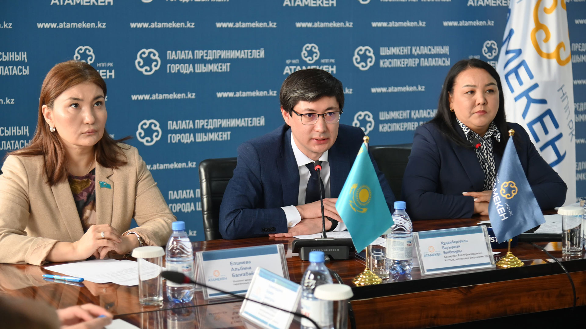 Предлагаемые налоговые реформы обсуждены с предпринимателями Шымкента