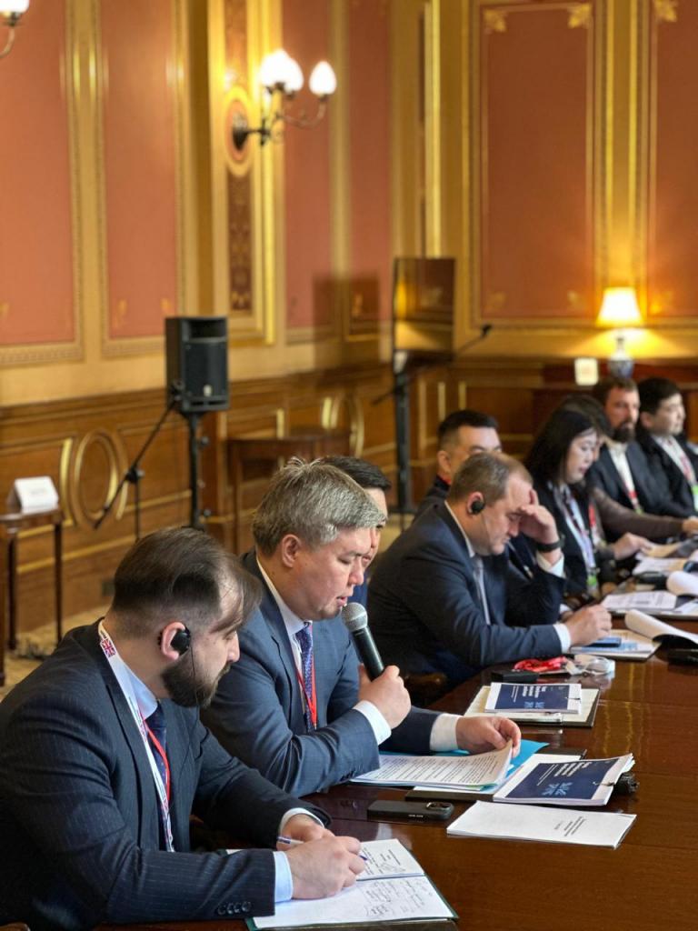 Казахстан изучает передовой опыт Великобритании в области промышленной декарбонизации