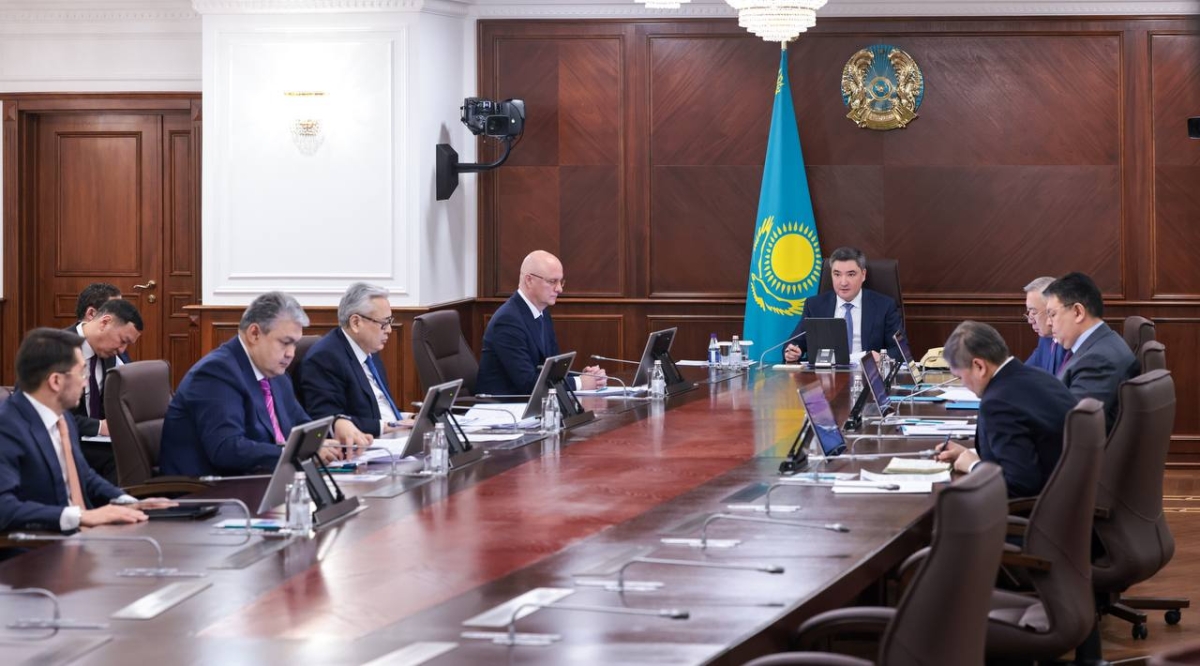 В Казахстане доля молодежи в науке достигла 46%. Олжас Бектенов поручил активнее развивать университетские научные исследования для привлечения молодых специалистов
